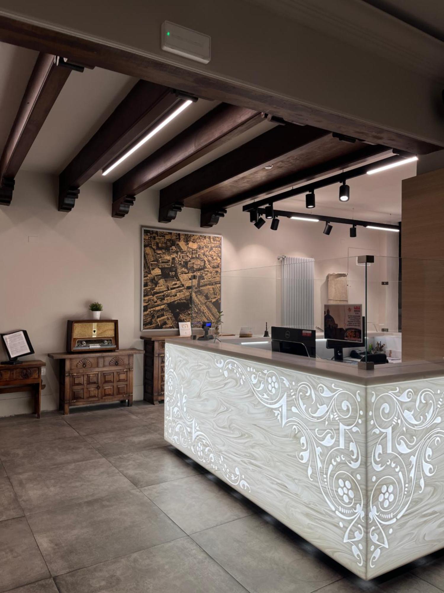 Residenza Accademia Hotel Mantova Luaran gambar